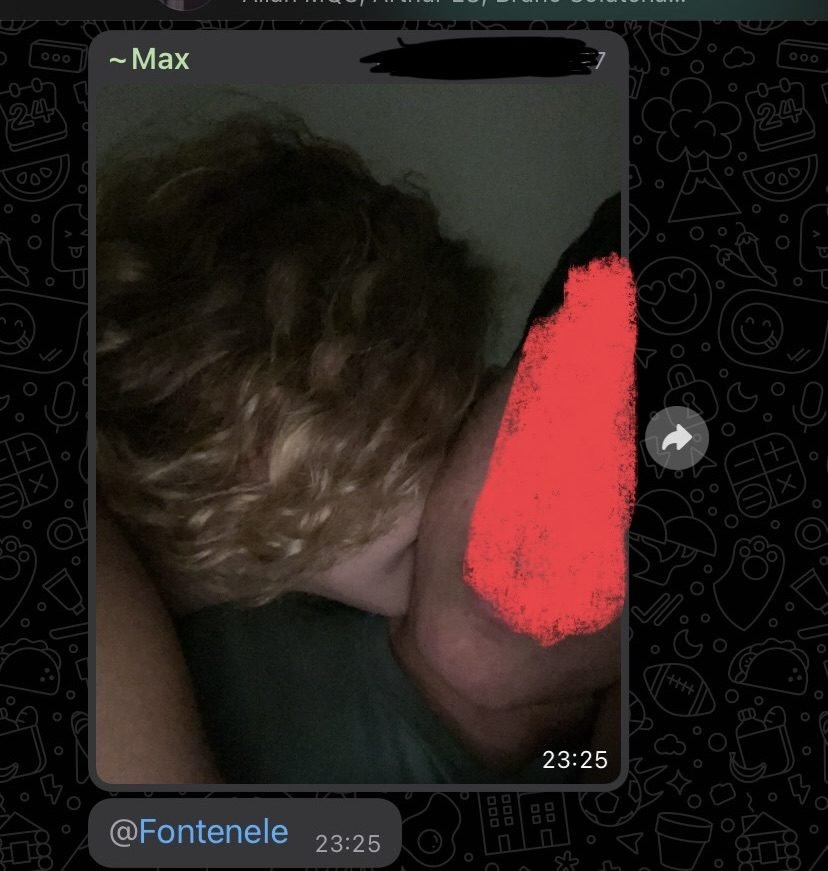 Aluno no grupo marcando o Fontenele